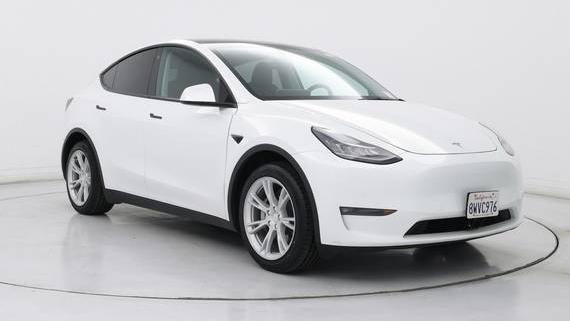TESLA MODEL Y 2021 5YJYGDEE0MF196510 image